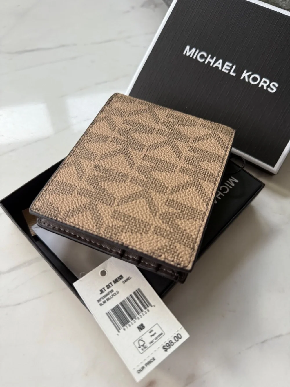 New Michael Kors Logo Slim Billfold Wallet